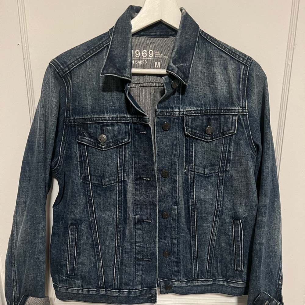 Women’s Gap Denim Jean Jacket Medium